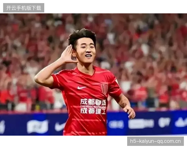 国脚续约风云：主力球员的“终身制”梦想何时成真？